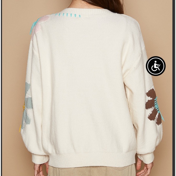 POL Flower Sweater - Picture 5 of 5